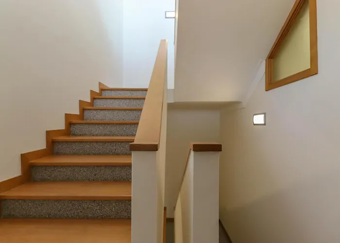 The Ocean View * Виана-ду-Каштелу