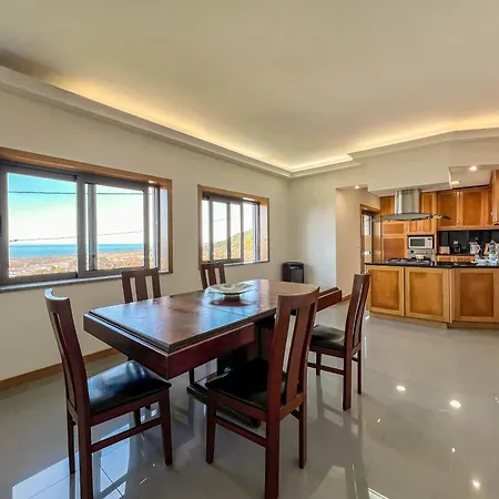 فيلة The Ocean View